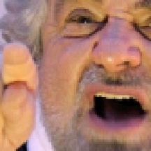 Beppe Grillo, nemico giurato del PD.