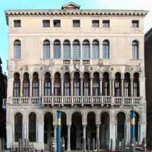Venezia, nomine di Brugnaro in stile parentopoli.